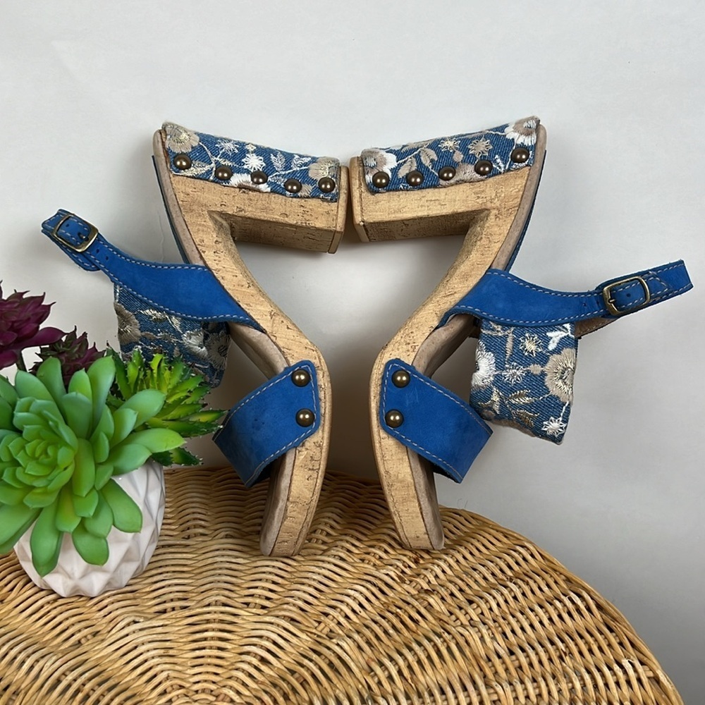 Sbicca Chunky Heel Sandal Embroidered Denim Studded Open Toe 40 - Picture 4 of 15